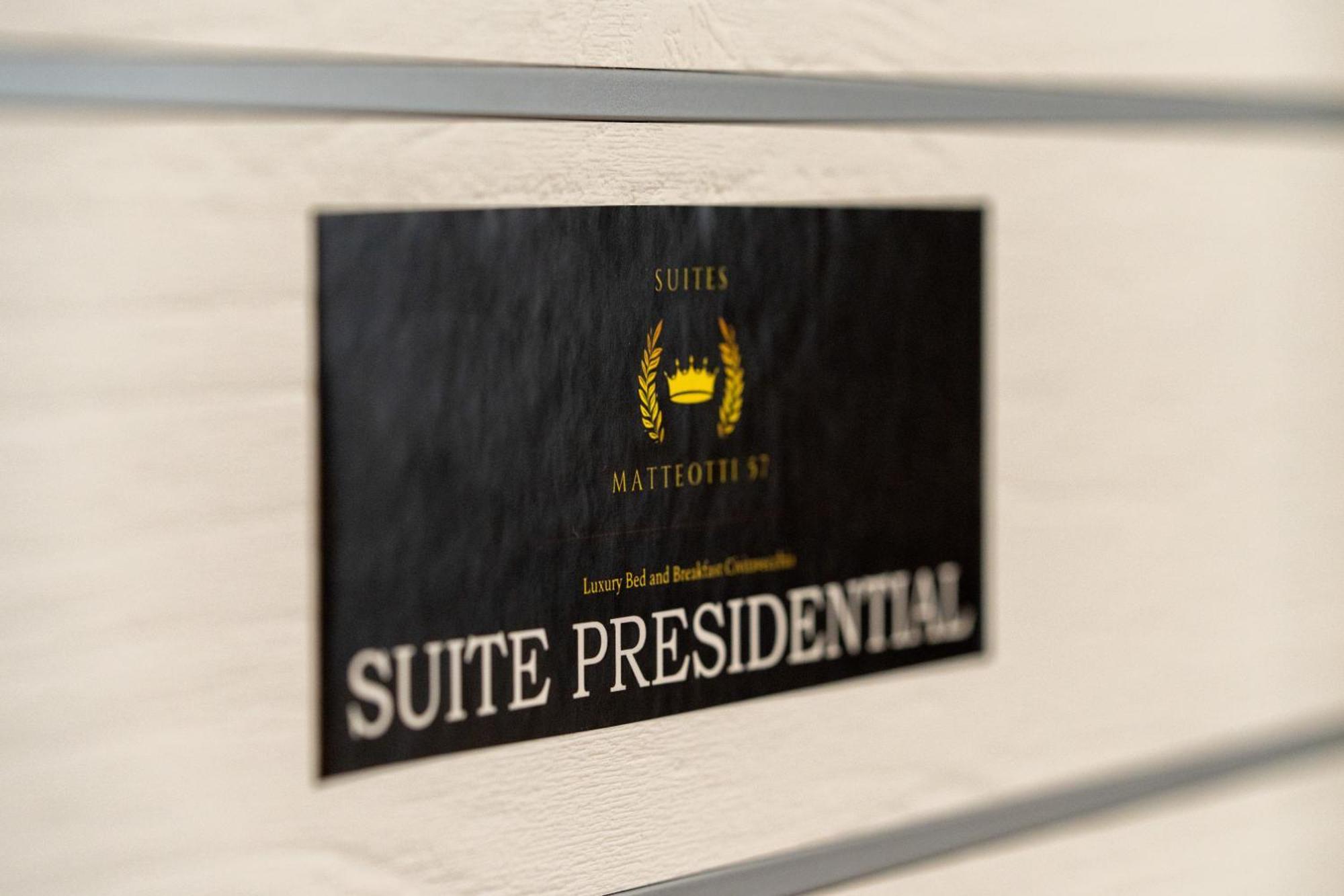 Suites Matteotti 57 Чивитавекия Екстериор снимка