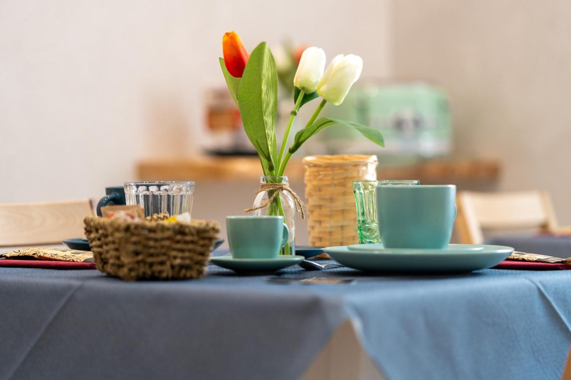 Suites Matteotti 57 Чивитавекия Екстериор снимка
