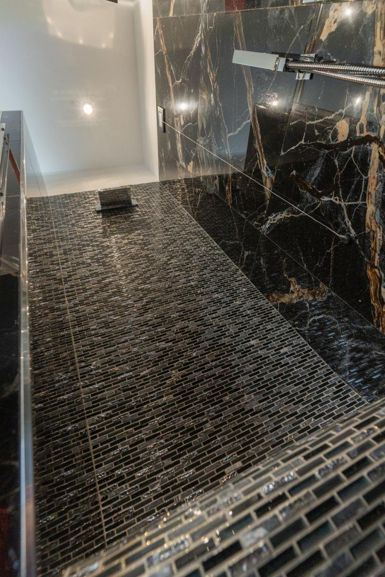 Suites Matteotti 57 Чивитавекия Екстериор снимка