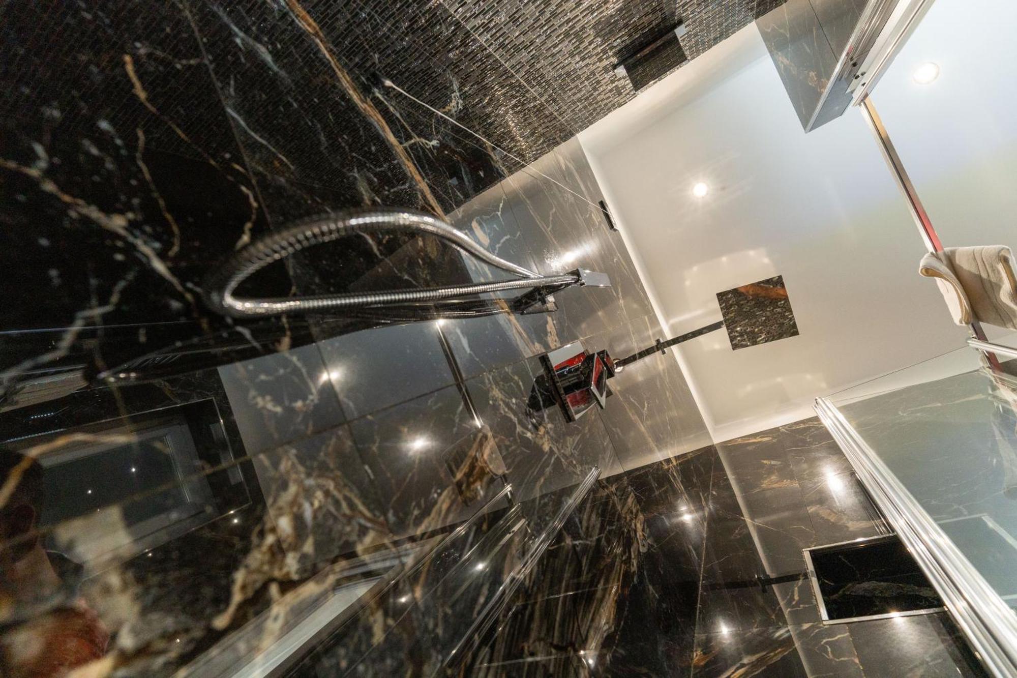 Suites Matteotti 57 Чивитавекия Екстериор снимка